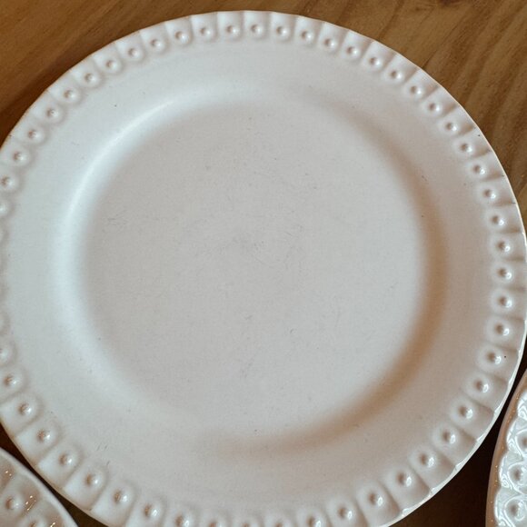 4 Southern Living Alexa white salad plates beaded trim - Picture 4 of 6